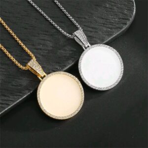 Elegant Pendant Necklace